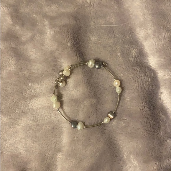 Vantel Pearls - Picture 1 of 1